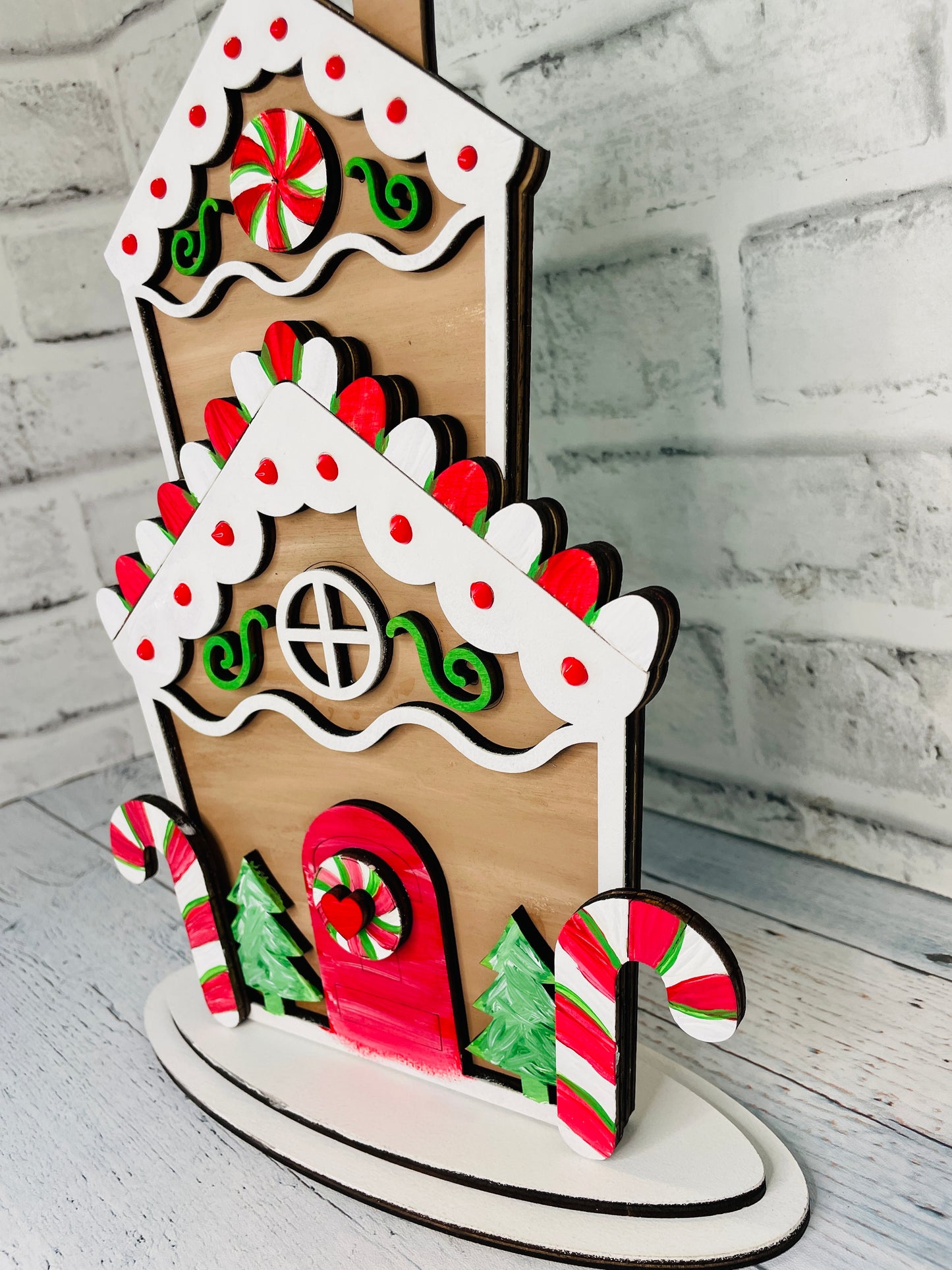 Christmas Gingerbread House in Wood DIY Kit