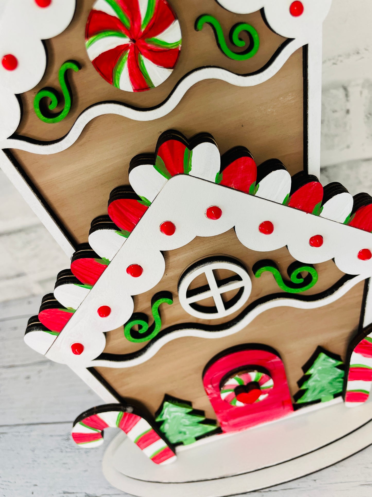 Christmas Gingerbread House in Wood DIY Kit