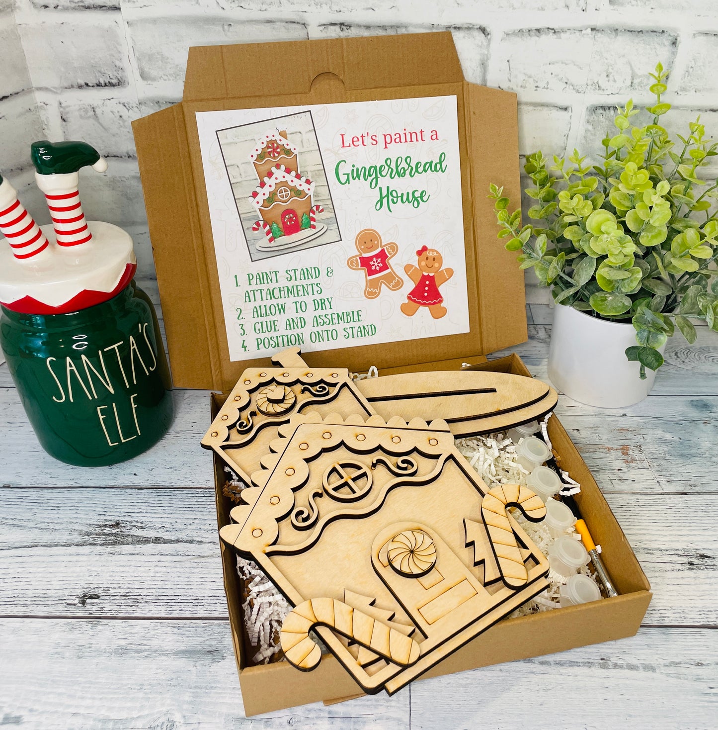 Christmas Gingerbread House in Wood DIY Kit